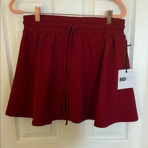 Beach Riot Lyana waffle skort rio red